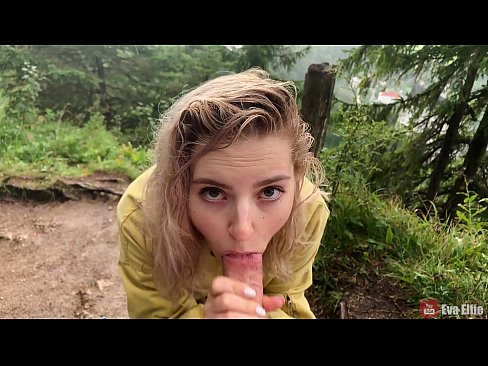 ❤️ Dziewczyna połyka cum po publicznym obciągnięciu - Eva Elfi ❤️ Sex video at porn pl.hellporno-com.ru ❤
